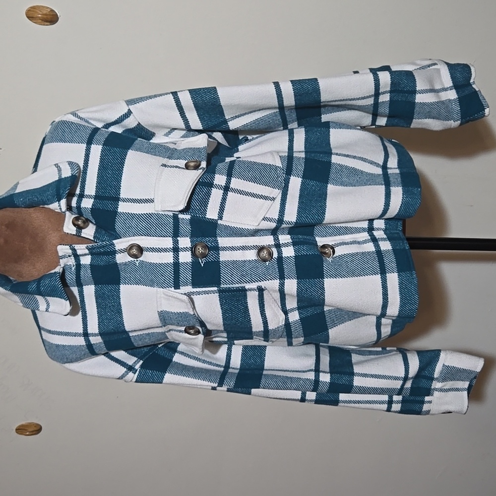 C25 Love Tree Shacket Shirt Flannel Sz Md Oversized Button Down Green Western